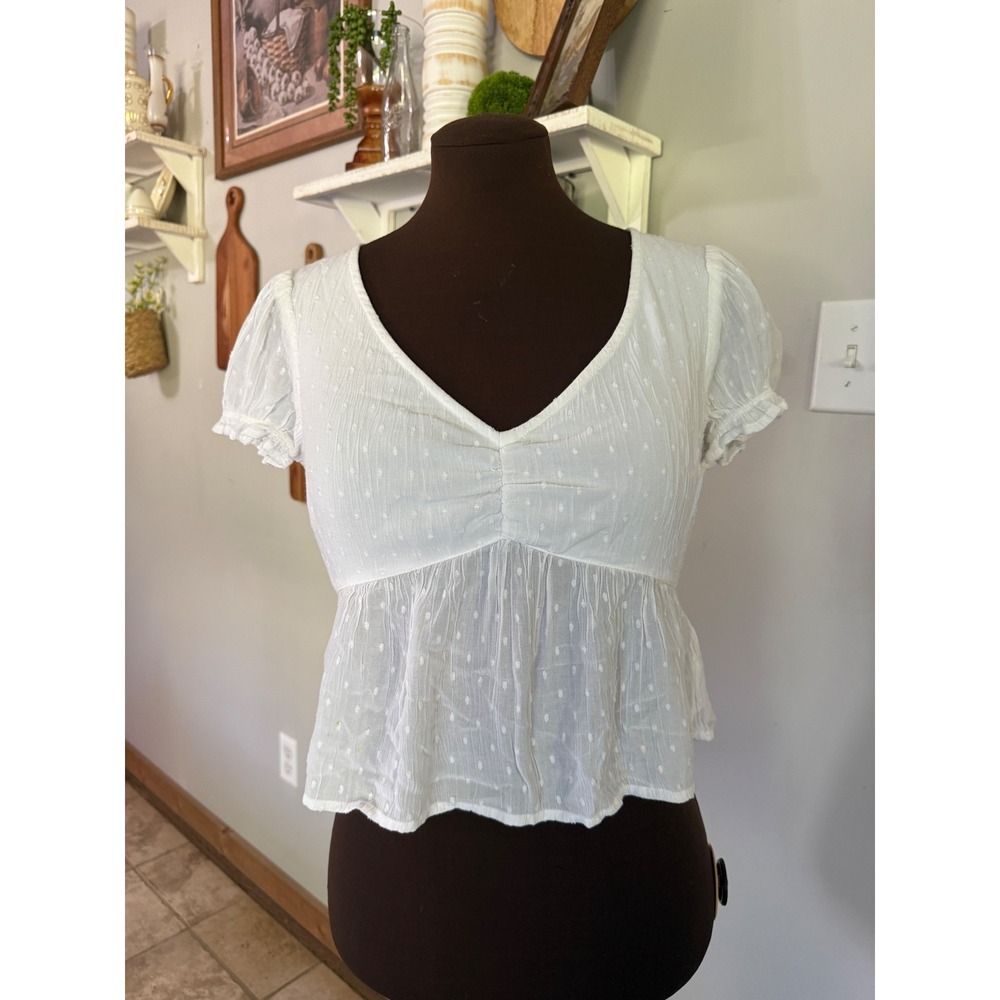 Hollister White Dot Peplum Top V-Neck Tie Back Puff Sleeve XS sheer feminine